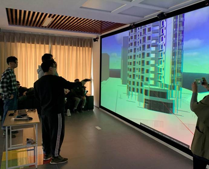 VR
